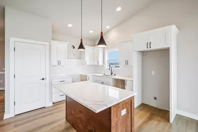 6483 Ridge View Way, DeForest, WI 53532 - Photo 11