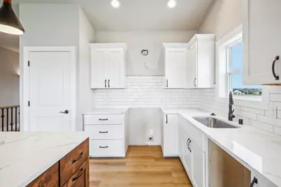 6483 Ridge View Way, DeForest, WI 53532 - Photo 13