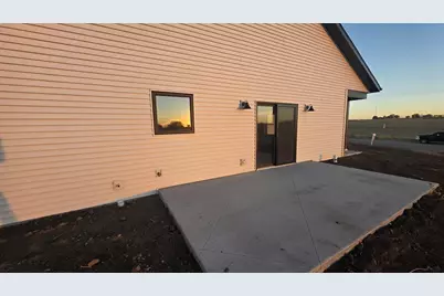 325 Model Road, Cuba City,  53807 - Photo 9