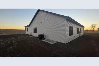 325 Model Road, Cuba City,  53807 - Photo 11