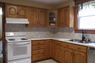 610 1st St, Bloomington,  53804 - Photo 15