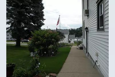 610 1st Street, Bloomington,  53804 - Photo 31