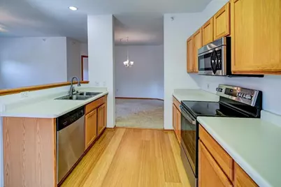 127 Shato Lane, Monona, WI 53716 - Photo 13