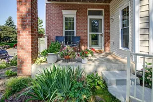 127 Shato Ln, Monona, WI 53716 - Photo 3