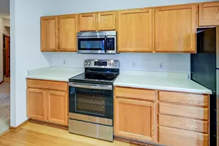 127 Shato Ln, Monona, WI 53716 - Photo 11