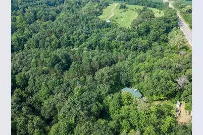 W8601 Highway 82, Elroy, WI 53929 - Photo 9