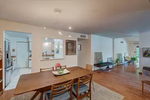 3114 Creekview Dr, Middleton, WI 53562 - Photo 9