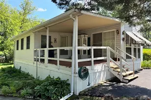 420 Skyline Dr, Edgerton, WI 53534 - Photo 3