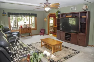 4302 Green Leaf Dr, Ridgeville, WI 53533 - Photo 7