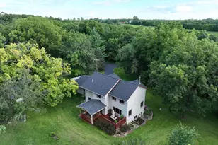 4302 Green Leaf Dr, Ridgeville, WI 53533 - Photo 57