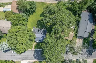 5805 Roosevelt St, Middleton, WI 53562 - Photo 25