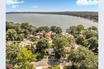 5805 Roosevelt Street, Middleton, WI 53562 - Photo 3