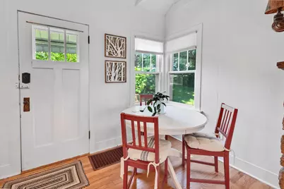 5805 Roosevelt Street, Middleton, WI 53562 - Photo 11