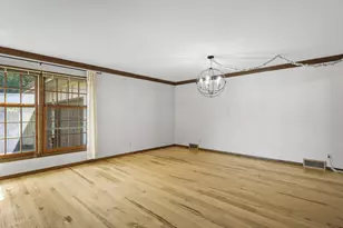 306 Walnut Grove Dr, Madison, WI 53717 - Photo 7