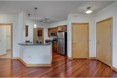 8253 Mayo Drive #208, Madison, WI 53719 - Photo 5