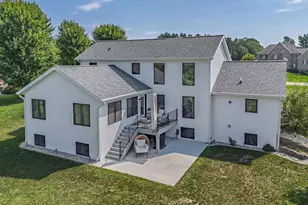 S4166 Whispering Pines Dr, Baraboo, WI 53913 - Photo 3