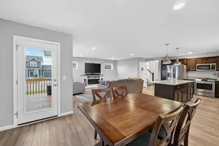 1208 Merry Blossom Ln, Verona, WI 53593 - Photo 9