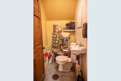 215 Main Street, Elroy, WI 53929 - Photo 17