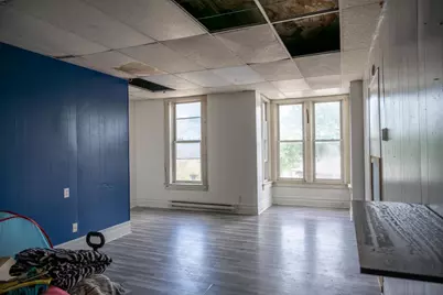 215 Main Street, Elroy, WI 53929 - Photo 21