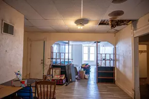 215 Main St, Elroy, WI 53929 - Photo 31