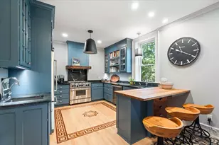 752 E Gorham St, Madison, WI 53703 - Photo 7