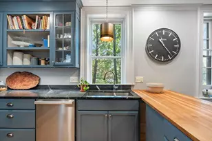 752 E Gorham St, Madison, WI 53703 - Photo 5