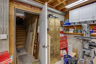 2290 Dupont Dr, Janesville, WI 53546 - Photo 35