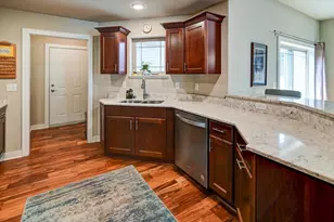 2537 New Town Dr, Sun Prairie, WI 53590 - Photo 11