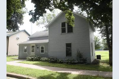 318 Amelia Street, Cassville,  53806 - Photo 1