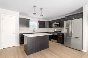 5298 Athlone Rd, Fitchburg, WI 53711 - Photo 5