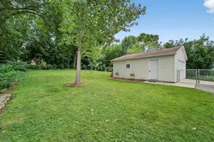 5404 Healy Ln, Monona, WI 53716 - Photo 23
