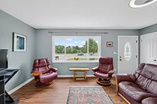 5404 Healy Ln, Monona, WI 53716 - Photo 5