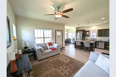 14 Bluestem Pass, Mount Horeb, WI 53572 - Photo 17