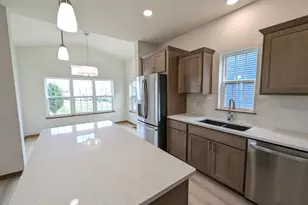 14 Bluestem Pass, Mount Horeb, WI 53572 - Photo 11
