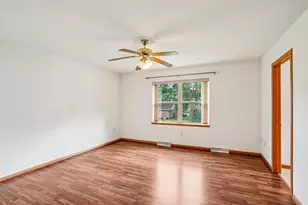 510 Oakridge Dr, Portage, WI 53901 - Photo 29