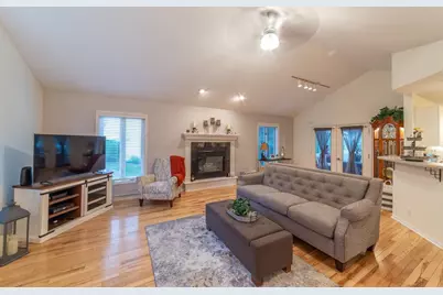 630 Morningstar Drive, Portage, WI 53901 - Photo 5