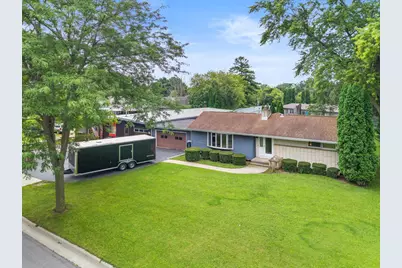 4721 Femrite Drive, Madison, WI 53716 - Photo 3