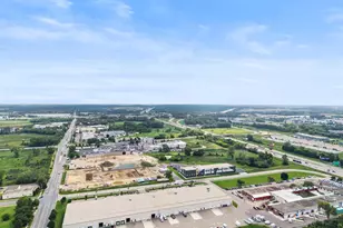 4721 Femrite Dr, Madison, WI 53716 - Photo 39