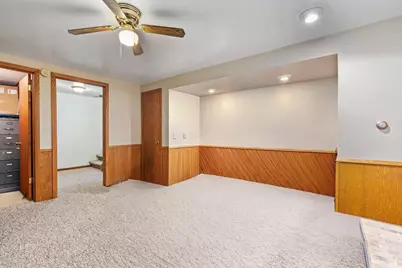 4721 Femrite Drive, Madison, WI 53716 - Photo 31
