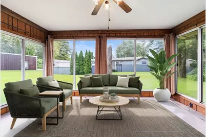 4721 Femrite Drive, Madison, WI 53716 - Photo 5