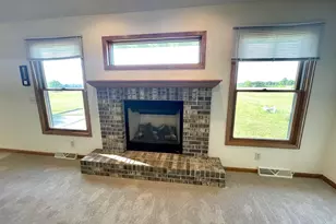 N5585 Shea Ln, Albany, WI 53502 - Photo 7