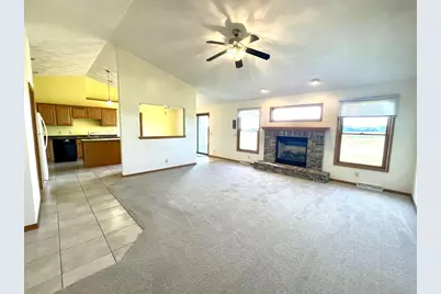 N5585 Shea Lane, Albany, WI 53502 - Photo 9