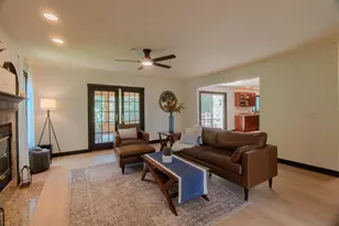 71 Ford Dr, East Dubuque, IL 61025 - Photo 9