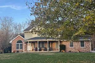 71 Ford Dr, East Dubuque, IL 61025 - Photo 3