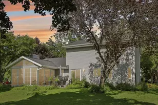 4302 Beilfuss Dr, Madison, WI 53704 - Photo 3