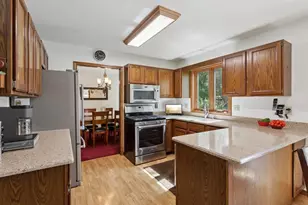 4302 Beilfuss Dr, Madison, WI 53704 - Photo 11