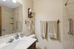 4302 Beilfuss Dr, Madison, WI 53704 - Photo 23
