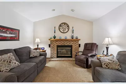 4302 Beilfuss Drive, Madison, WI 53704 - Photo 17