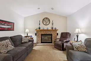 4302 Beilfuss Dr, Madison, WI 53704 - Photo 17