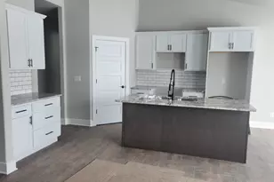 1612 Schreiner Ln, Waunakee, WI 53597 - Photo 3